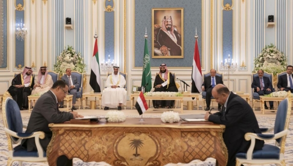 ما مصير اتفاق الرياض عقب تصعيد الانتقالي؟ (تقرير)