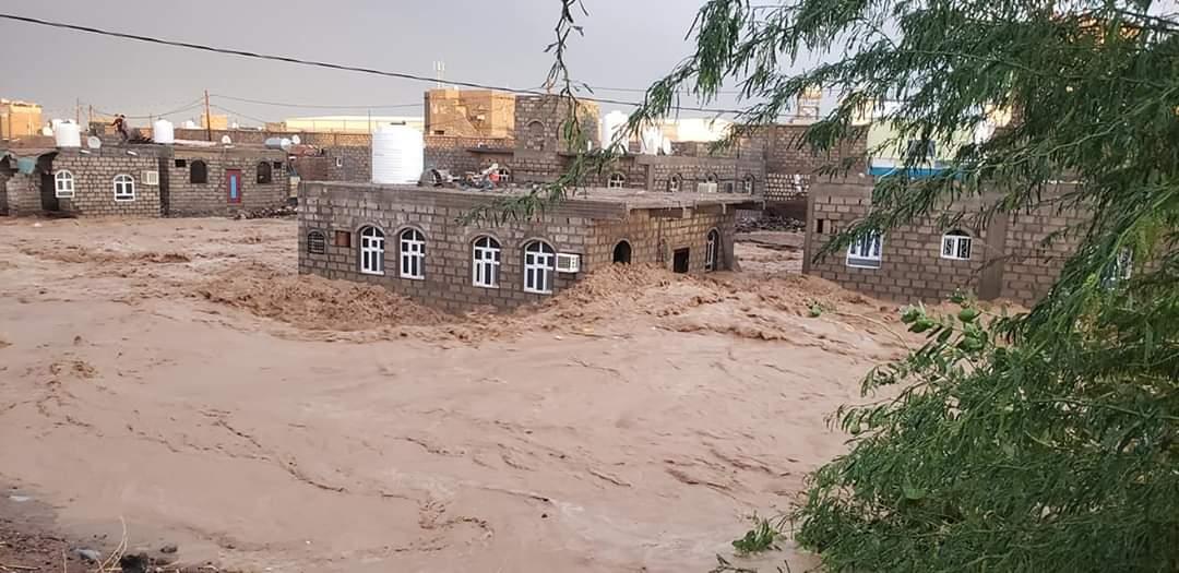 ارتفاع حصيلة ضحايا الأمطار الغزيرة والسيول في اليمن إلى 172 قتيلا على الأقل