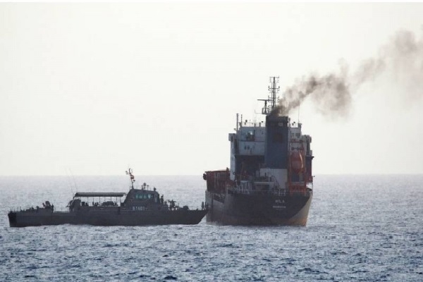"خفر السواحل" تنفي تعرض ناقلة نفط إيرانية لهجوم مسلح في خليج عدن