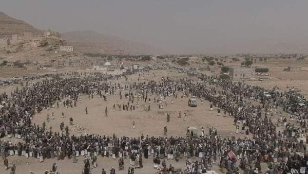 عمران.. قبائل الجبل وعيال سريح يحتشدون لمطالبة ميليشيا الحوثي بضبط قتلة  #65279;"الشهراني"