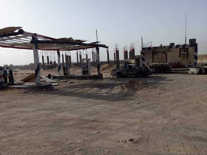 مقتل 4 مدنيين وإصابة آخرين في هجوم باليستي للحوثيين على محطة للوقود شرق اليمن