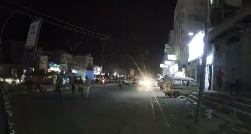 اشتباكات بين فصائل مسلحة تابعة للانتقالي في جولة الكراع شمال عدن