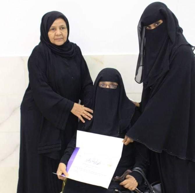 جمعية التآلف الاجتماعية تكرم 120 من أمهات الشهداء والايتام في عدن