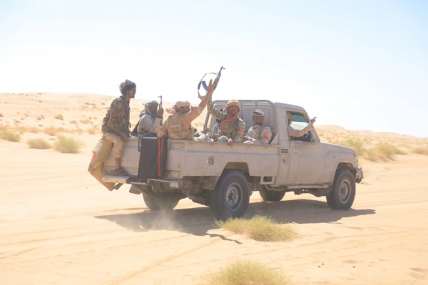 الجيش اليمني يعلن تحرير مناطق ومواقع استراتيجية في محافظتي تعز ومأرب