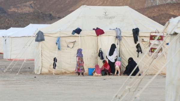 مسؤول محلي: 75 ألف أسرة نازحة في مأرب خارج كشوفات المساعدات الأممية