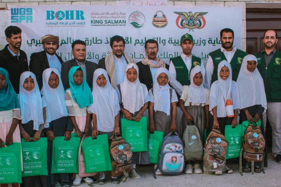 مركز الملك سلمان للإغاثة يعيد تأهيل مبنى مدرستين بمحافظة المهرة ضمن مشروع دعم التعليم في اليمن