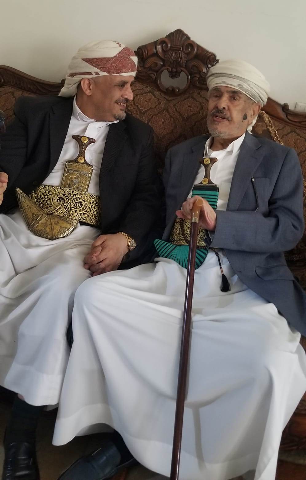 الشيخ حمير الأحمر يزور الشيخ الشايف والمشرقي بصنعاء (صور)