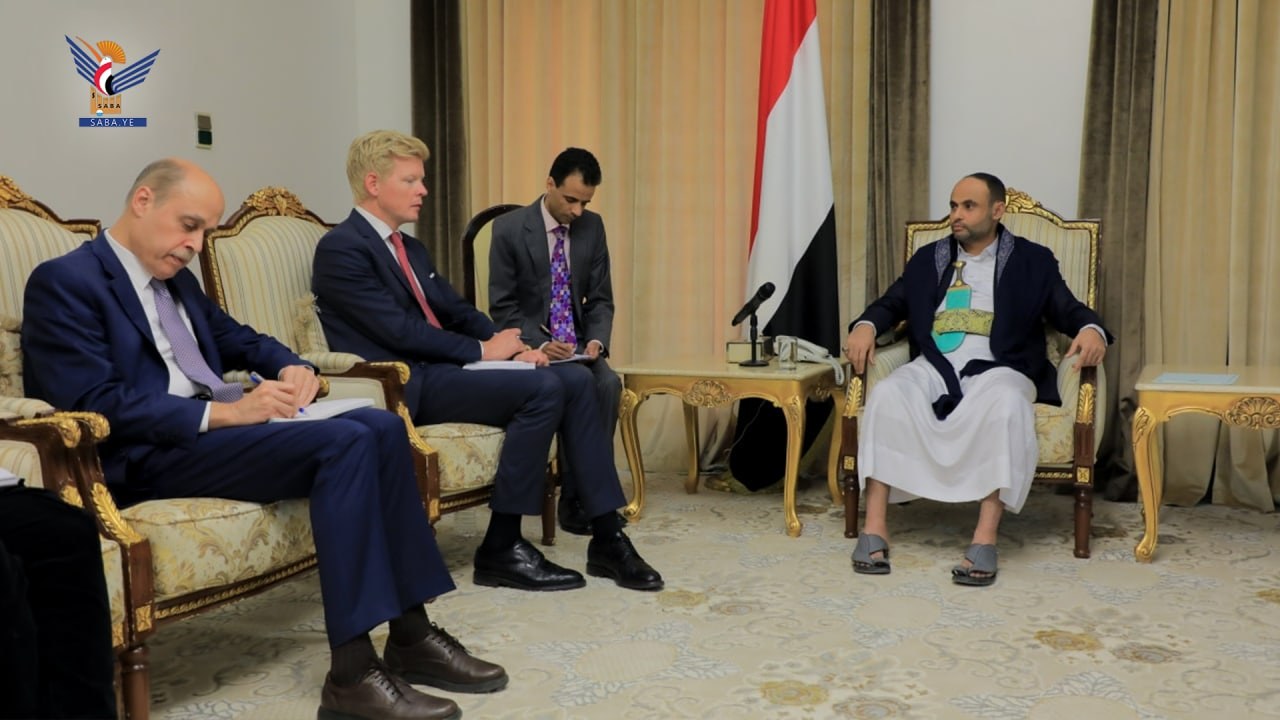 المبعوث الأممي يلتقى القيادي الحوثي المشاط في صنعاء والأخير يشترط تحسين مزايا الهدنة للقبول بتجديدها